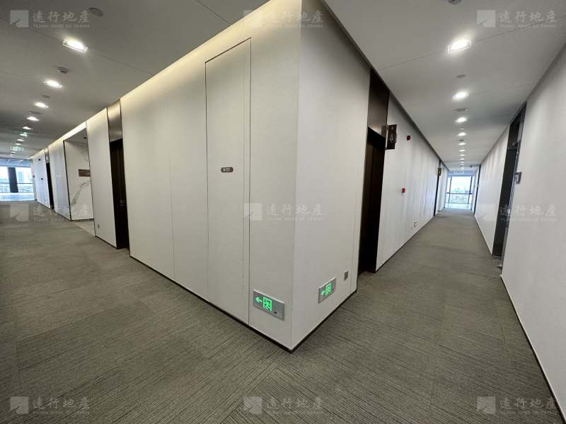 中海大厦长安街沿线精装办公室  可注册 地铁近 使用高 _8