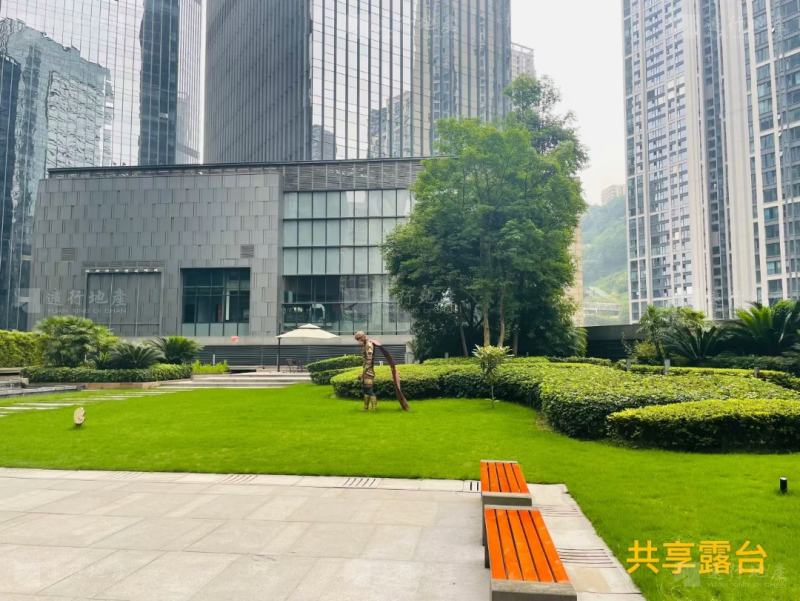 重庆渝中投资大厦品质写字楼精装带家具正对电梯口双面采光_2