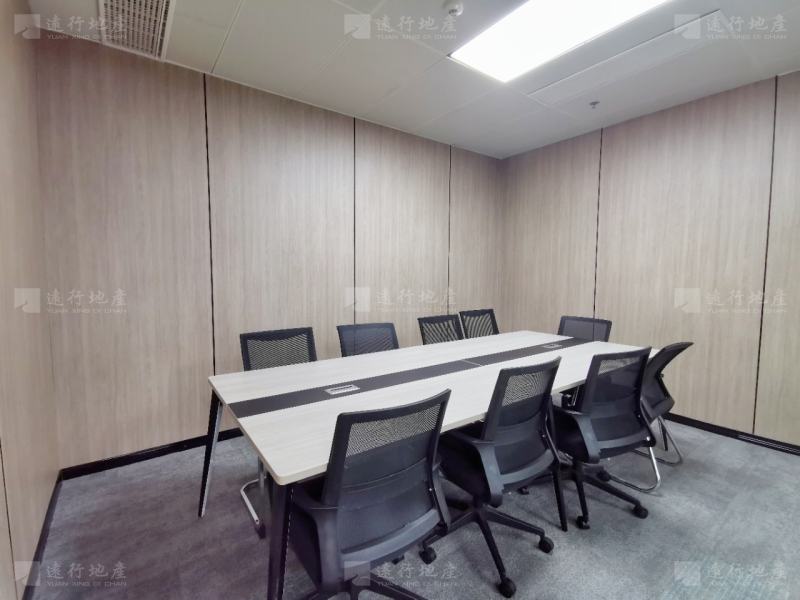 重庆渝中投资大厦品质写字楼精装带家具正对电梯口双面采光_6