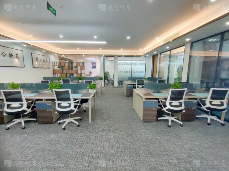 两江新区带政策补贴 绿地保税中心 特惠价格 精装修带家具_11