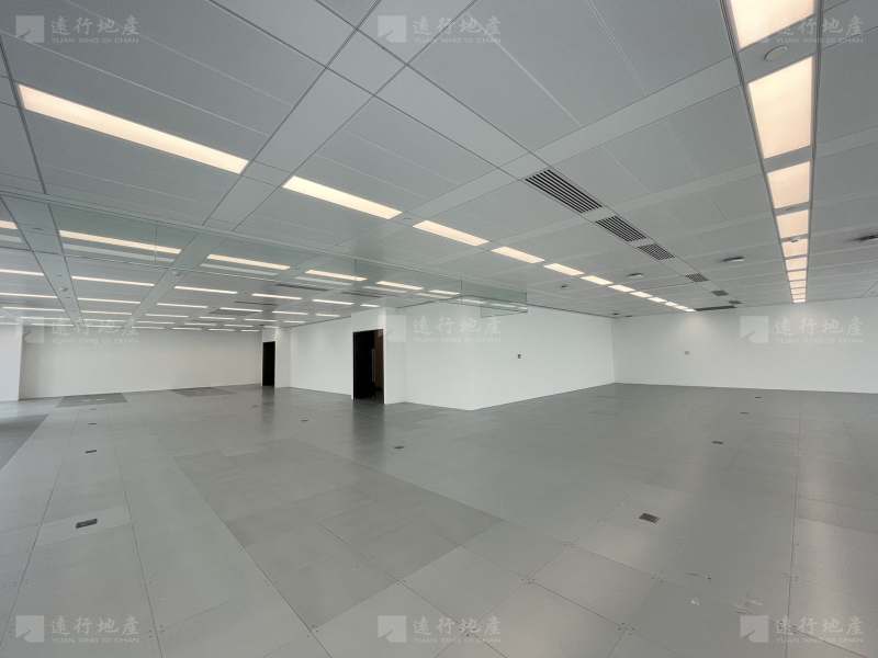 丽泽平安金融中心丨连层6000平米写字楼现房招租中丨欢迎看房_1