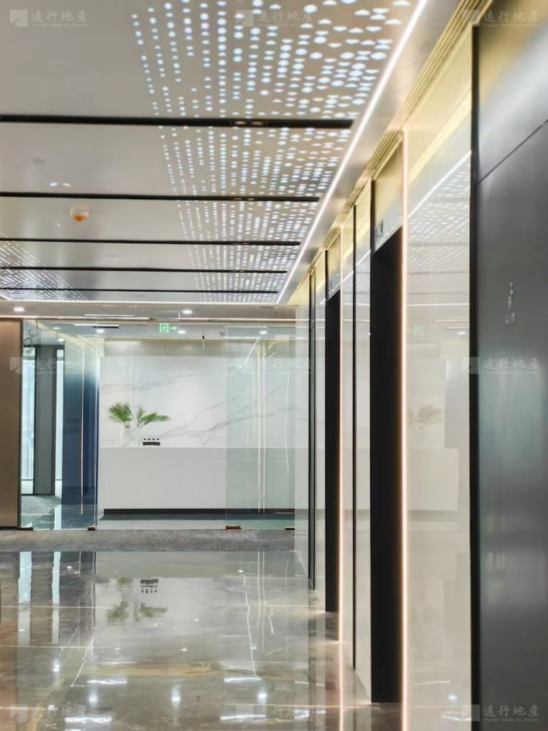 重庆南岸国瑞中心精装带家具正对电梯口豪华装修优质写字楼_1