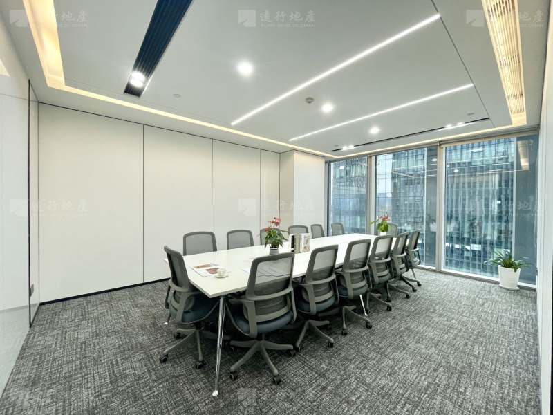 重庆国瑞中心正对电梯口双面采光精装修优质写字楼_5