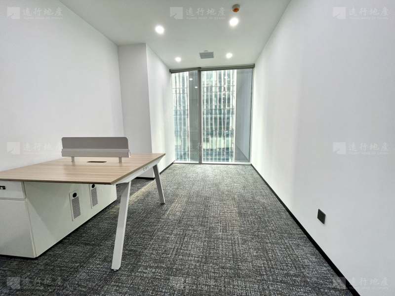 重庆南岸区国瑞中心精装修带家具优质写字楼_11
