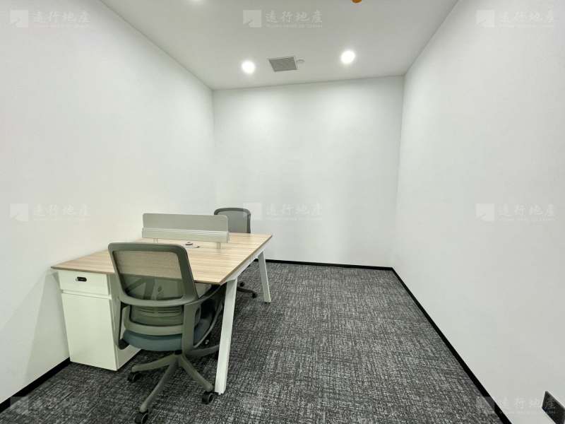 重庆南岸区国瑞中心精装修带家具优质写字楼_7