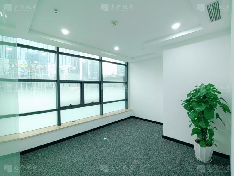 重庆南岸区长江国际优质写字楼豪华装修带家具一线看江_5