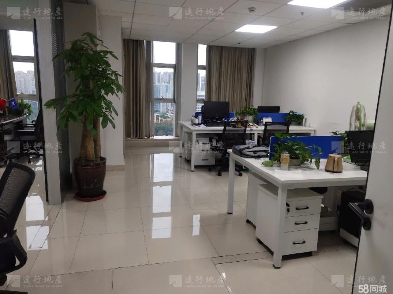 重庆南岸区国瑞中心写字楼精装修带家具坐北朝南正对电梯口_3