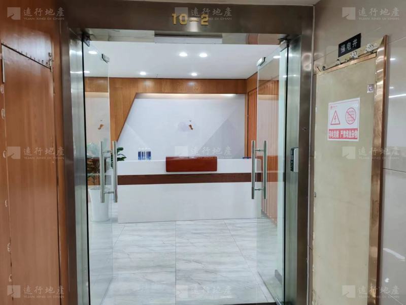 重庆南岸区国汇中心品质写字楼精装带家具正对电梯口采光优_1