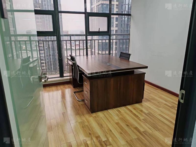 重庆南岸区国汇中心品质写字楼精装带家具正对电梯口采光优_8