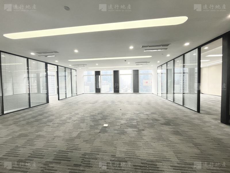 医惠中心 滨江银泰旁 420平精装办公室 少有户型 合适就租_9