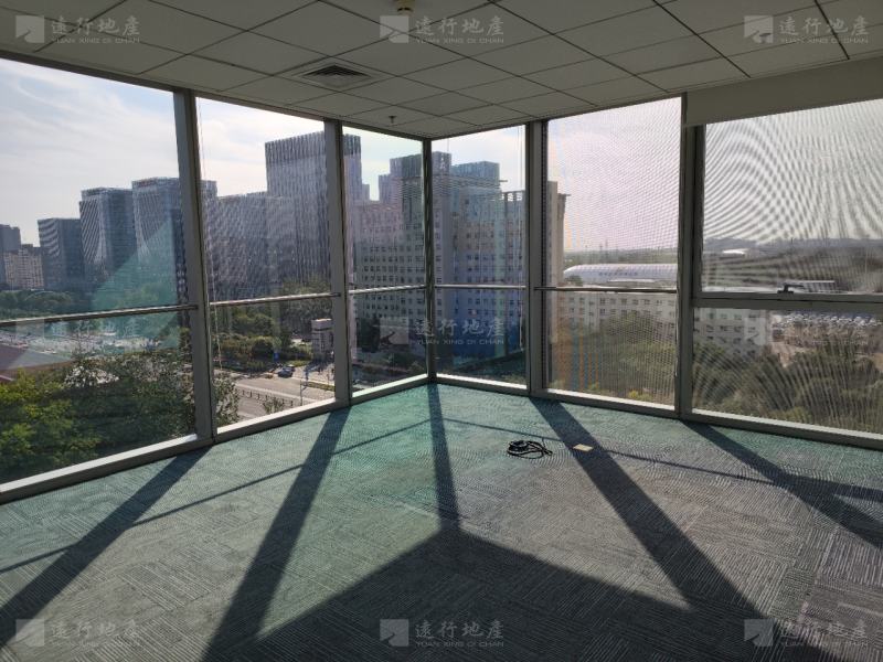 中海大厦 精装办公室到顶房间 双面东南角采光 随时可看_1