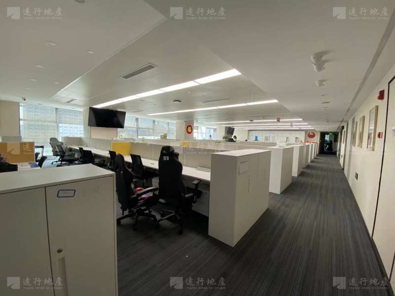 金地中心丨连层办公室3400平米租赁丨可满足400人办公出租_6