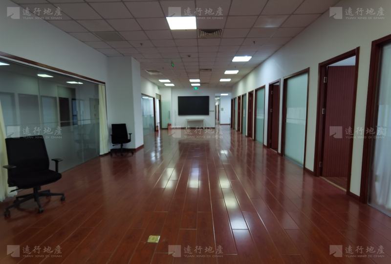 北京西站办公室丨整层出租丨豪华装修带家具丨双地铁直达_6