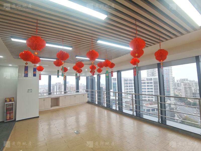 昌岗地铁站上盖 广东现代广告创意中心 全层单位 24小时空调_6