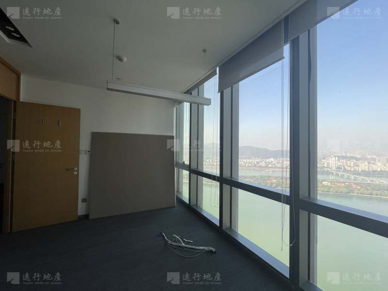 华远国际中心600平核心商圈写字楼，高端办公室，精装拎包入住_2