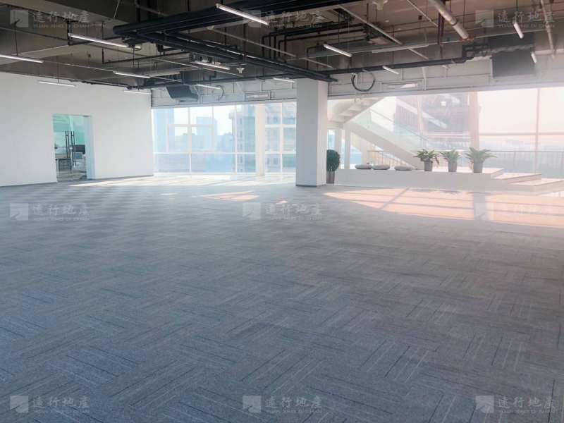 丰台总部基地 汉威国际广场顶层精装修带办公家具 适合集团总部_4