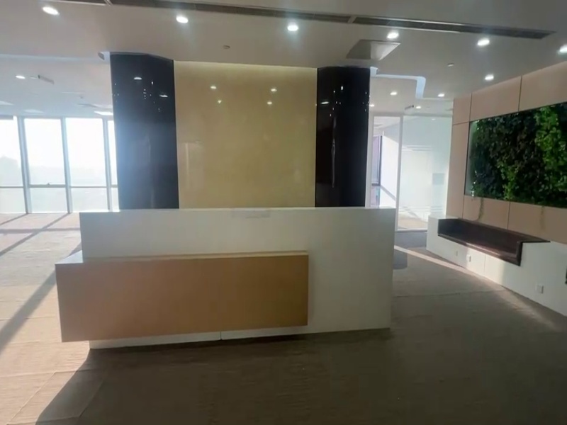 IFC丨长安街沿线丨半层采光舒适丨大会议室老板间丨1024平_1