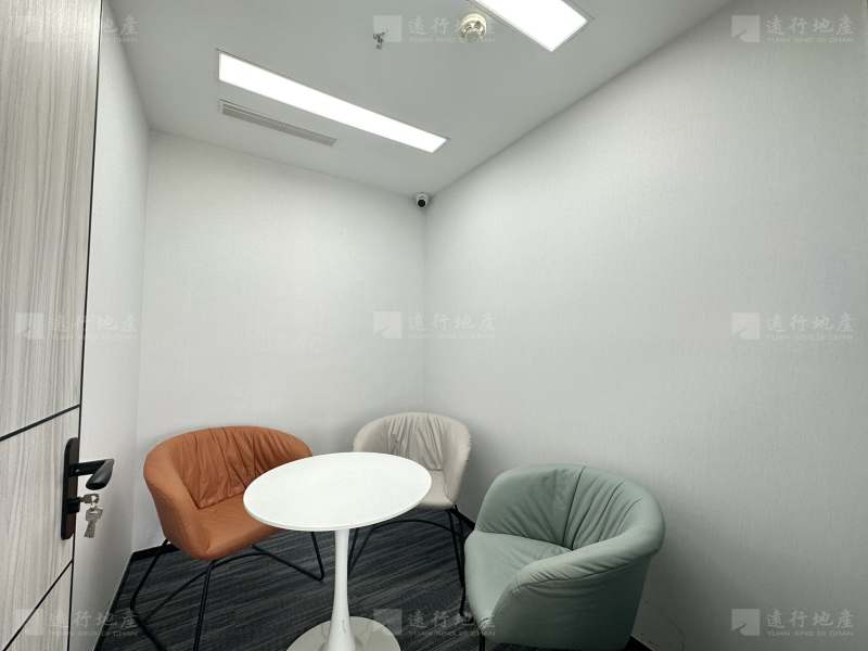 新城时代大厦精装275平办公室丨家具全带丨双面采光丨随时看_3