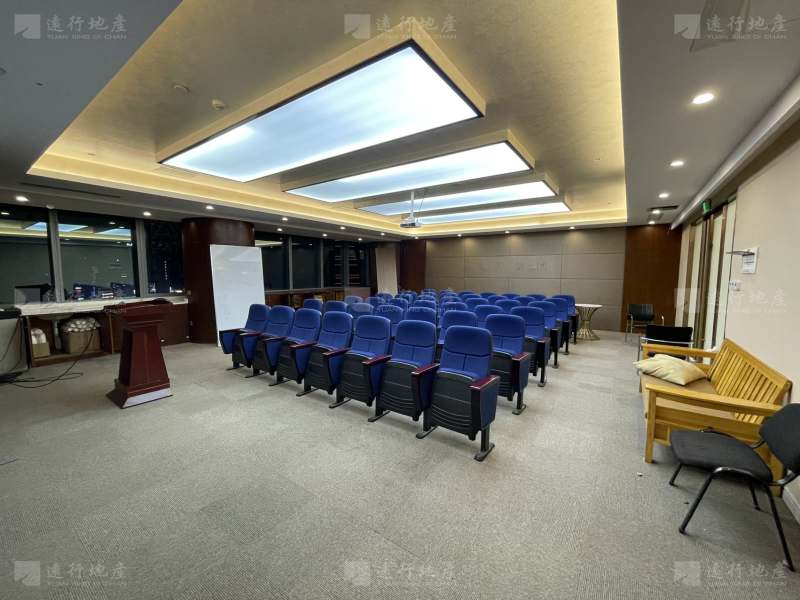 华远国际中心1200平正江景写字楼，高端办公室，精装拎包入住_1