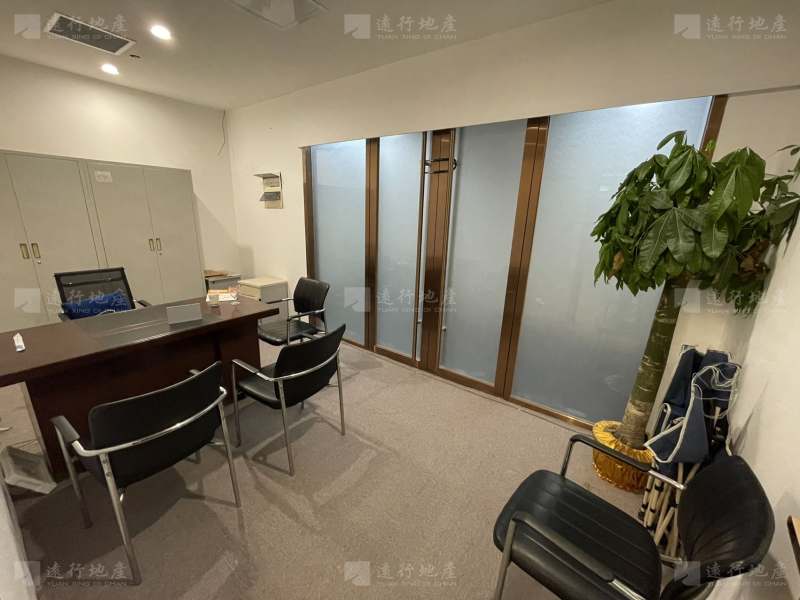 华远国际中心1200平正江景写字楼，高端办公室，精装拎包入住_8