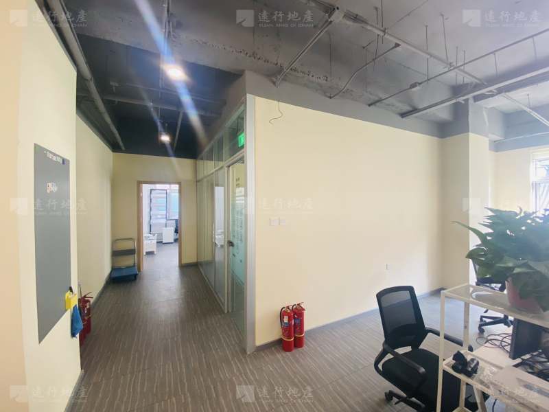 四惠东地铁泰禾文化大厦622平米精装修带家具24小时空调注册_11