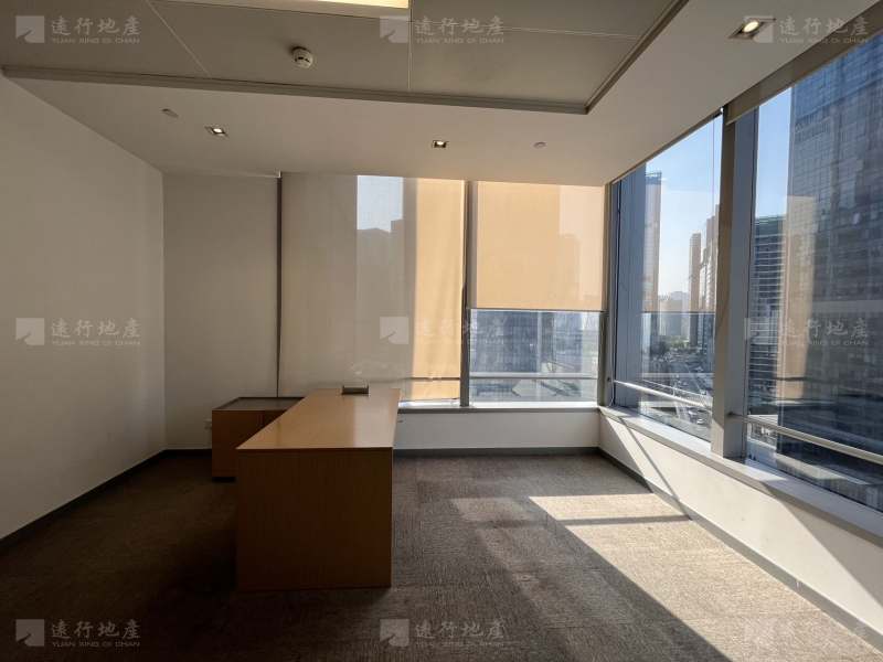 wfc环球金融中心  精装修带家具 360度环幕看江 _3