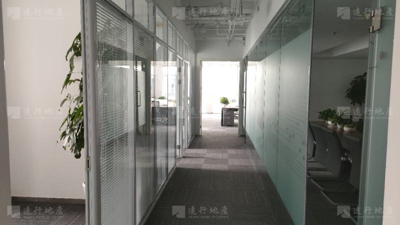 北京国际大厦 精装修带家具 紧邻地铁4号线 户型方正 采光好_5