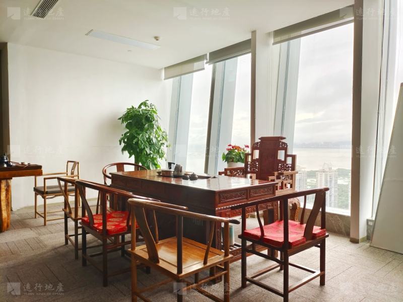 新退出的房子，钱江新城杭州CBD正对电梯，超大空间，家具全带_8