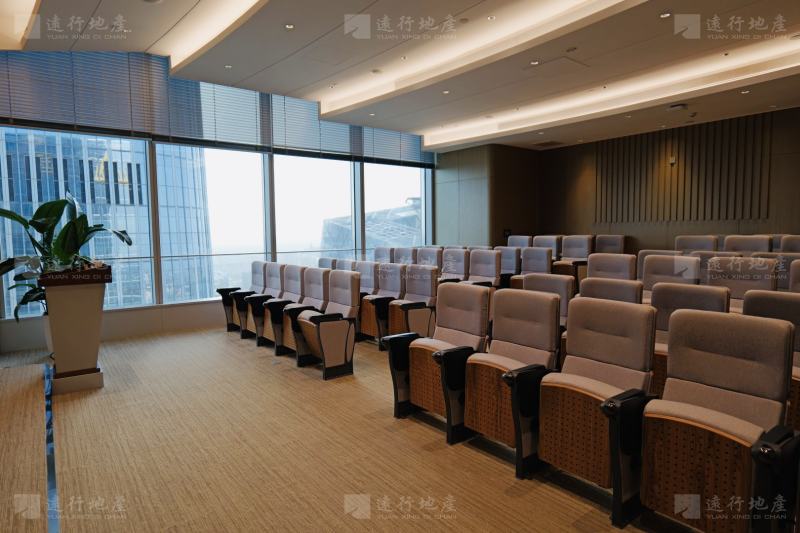 国贸CBD中国尊正大中心 特价房全套家具免费使用 企业总部_5