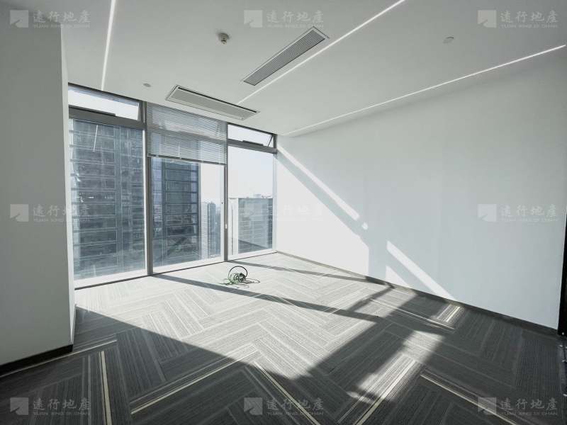 欧美金融城高区精装带家具，全新交付，采光通透，户型方正_8