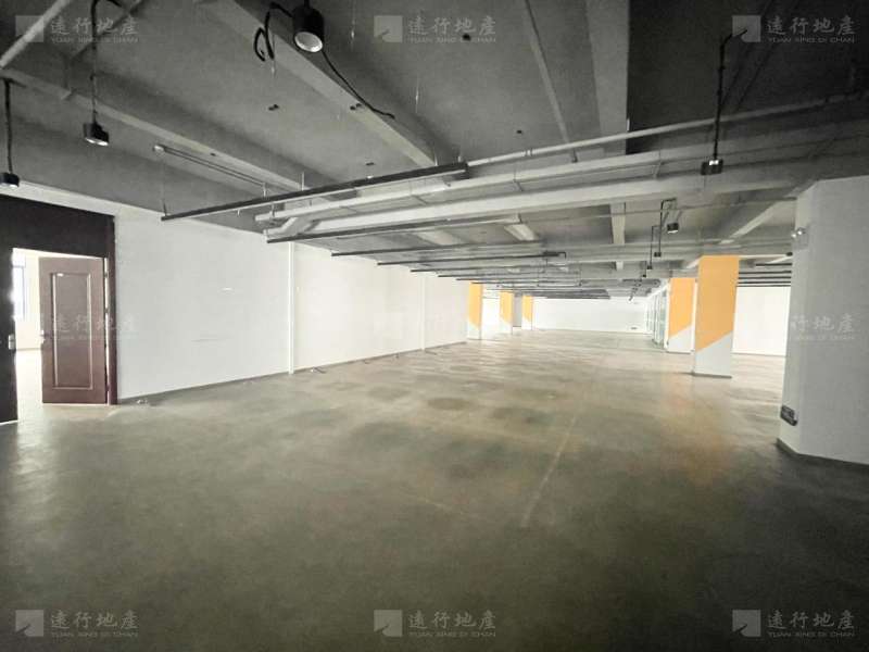远行丨广州兆联智业968创意园 带装修，10个隔间，光线充足_3