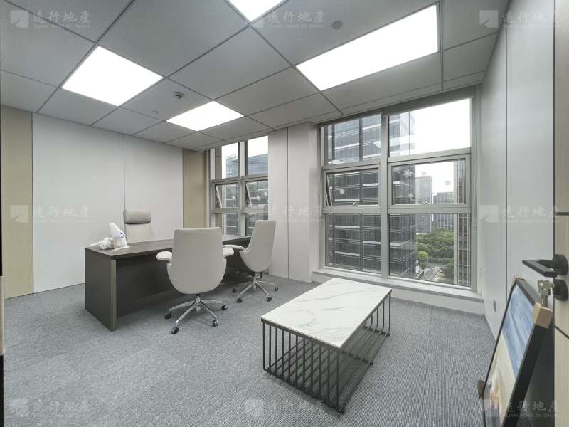 豪装办公室丨家具全带可定制丨户型方正可分割_5