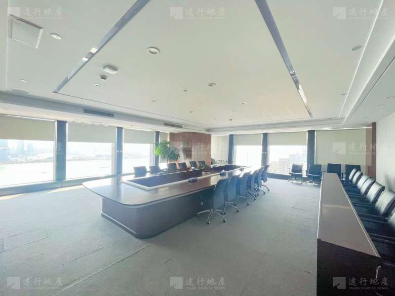 宏程国际一线江景丨正对电梯丨家具全带丨精装600平办公室_4
