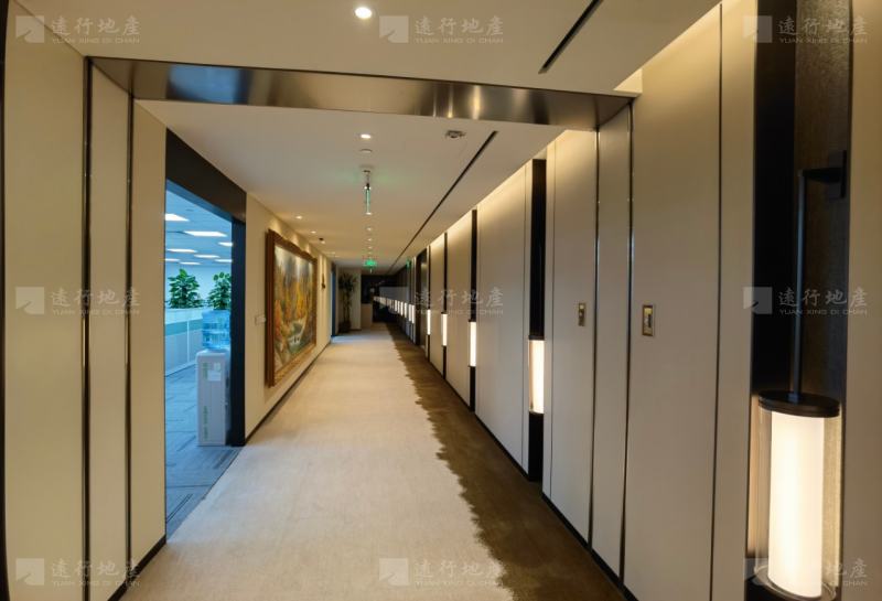 CBD核心 高品质写字楼大平层精装修带办公家具 适合集团总部_9