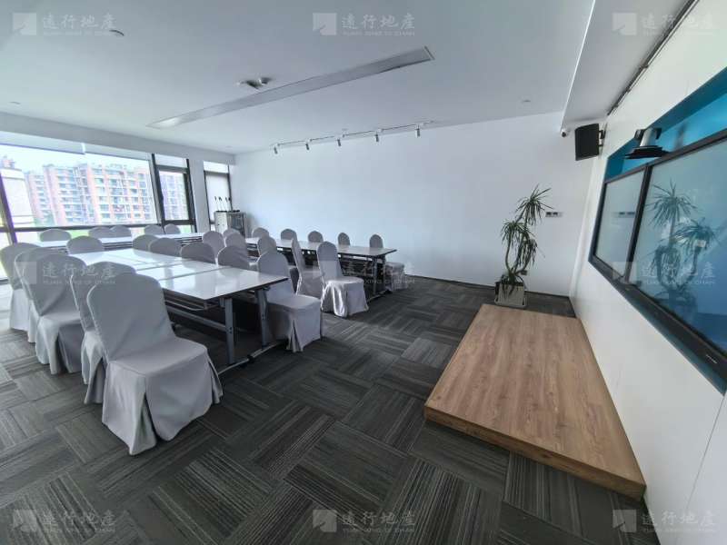新杭商务中心豪装，配套高端红木家具，大气前台，超大会议室_3
