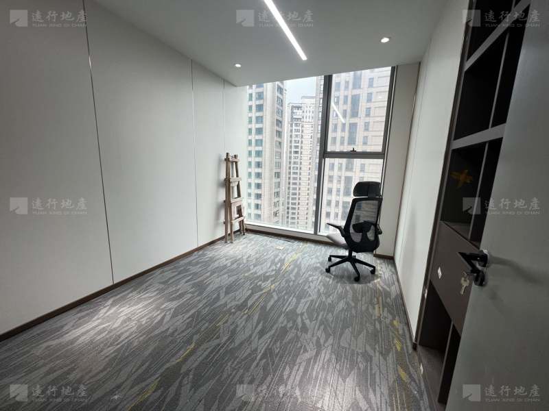 嘉熙中心300平精装办公室，高品质写字楼，出价就租！_4