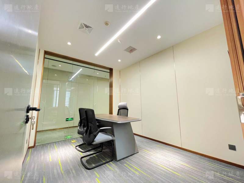 嘉熙中心300平精装办公室，高品质写字楼，出价就租！_5