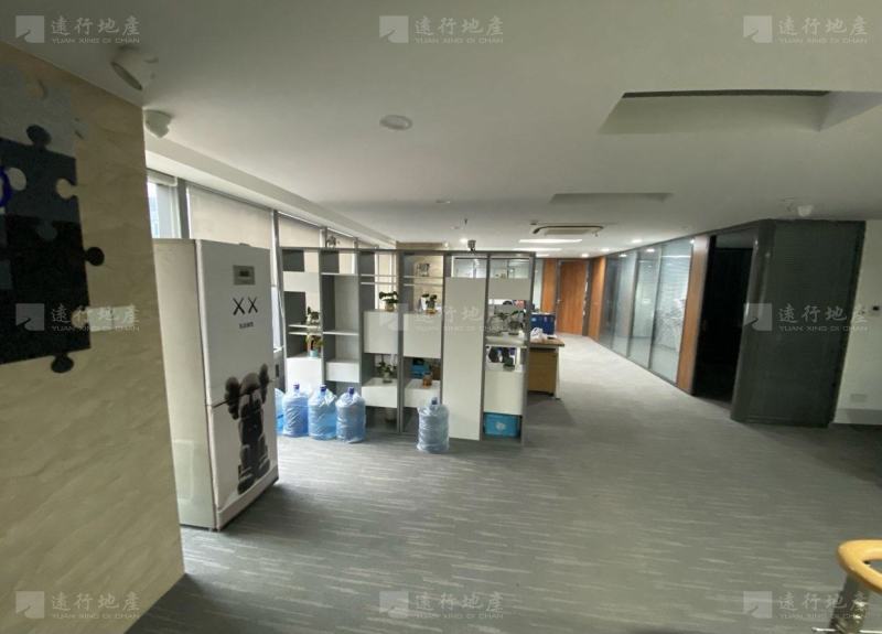 晋阳街体育路丨君威国际金融中心丨455平米精装修带家具_12