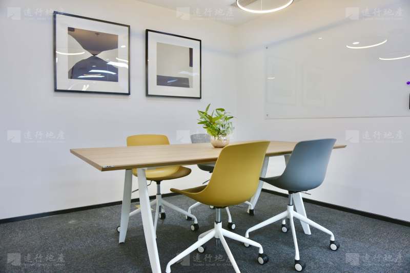 优质的办公环境 多功能会议室 楼内设施完善_10