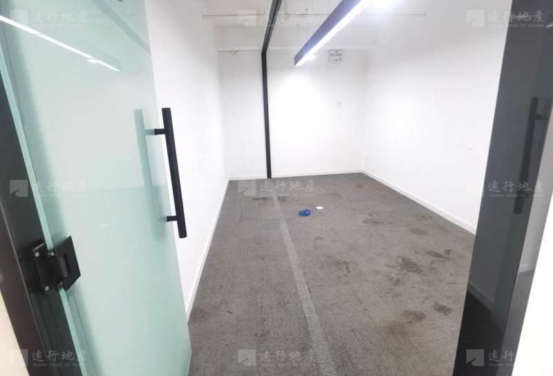 动物园地铁上盖北京金融科技中心精装修高层视野好户型方正随时看_6