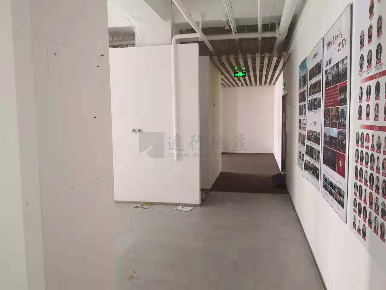 西城区二环边 天桥艺术中心 地铁上建遗留装修办公室_7