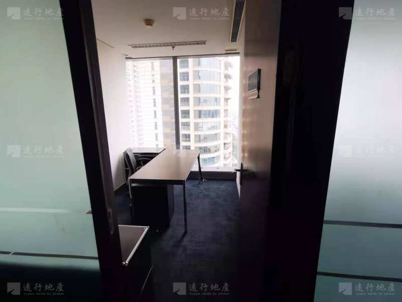 上海地标建筑精装修拎包入住户型方正_8