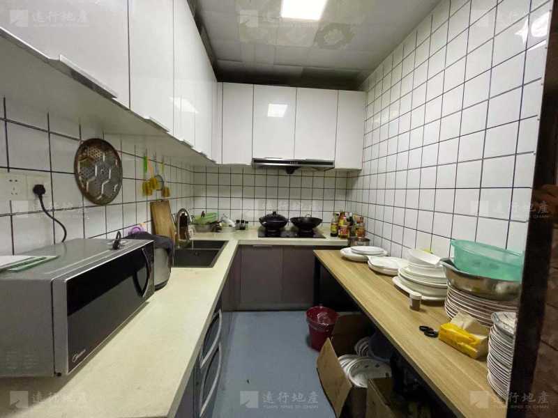 有厨房接待优选  建筑师工社 整层精装766平特价_3