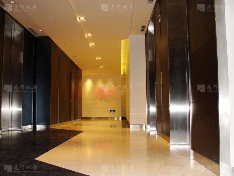 上海环球金融中心交通便捷采光好户型方正精装修带家具_4