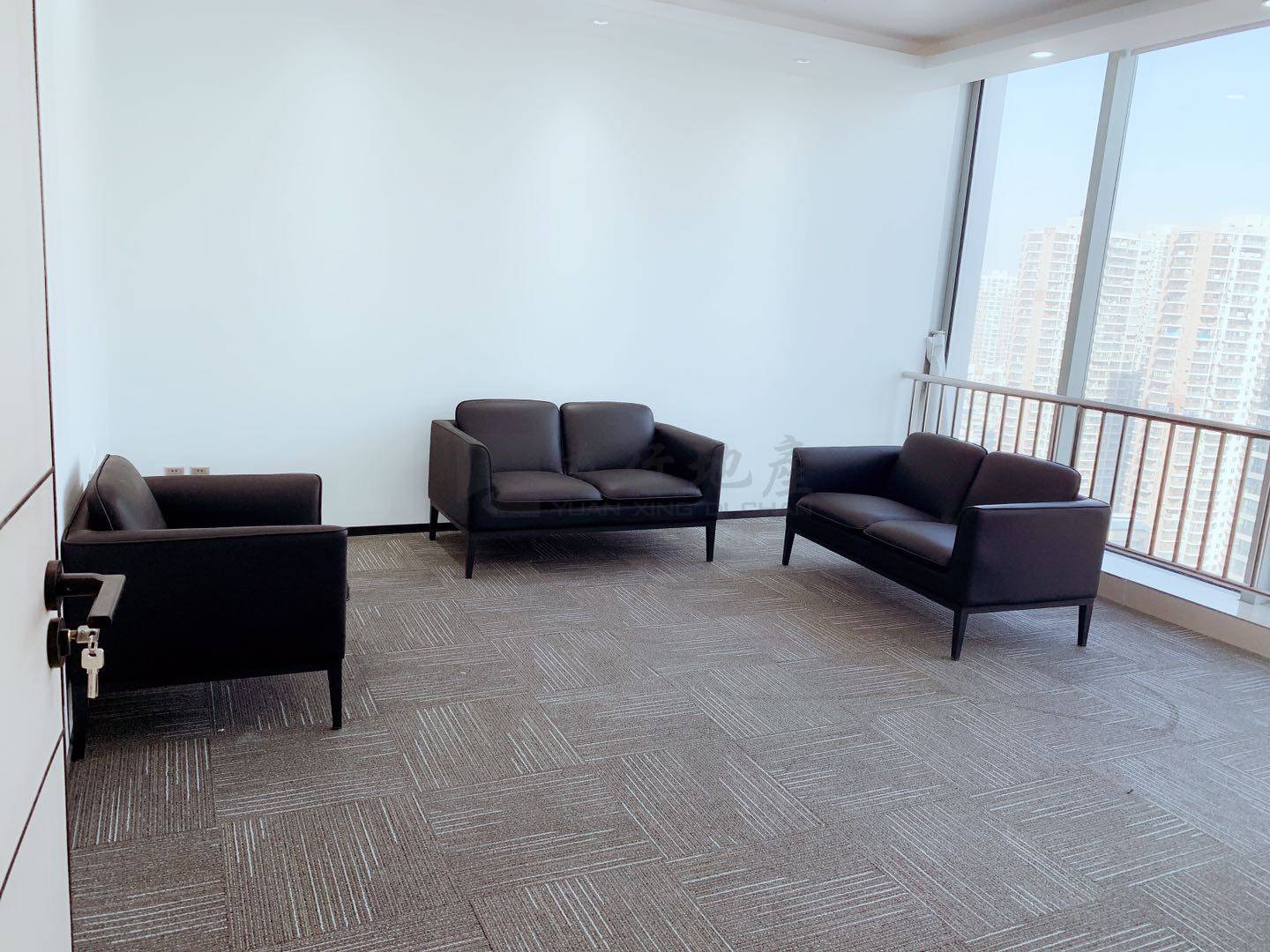 商务中心 商业新地标 384平精装带家具 随时可看_3