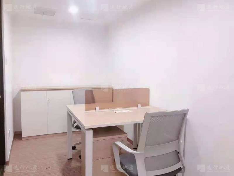 SOHO东海广场120平精装修带家具，超强采光_4