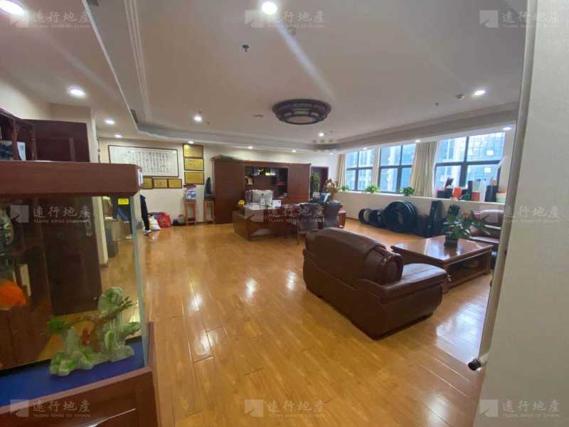 金涛国际大厦 550平豪装带家具带厨房 拎包办公_3