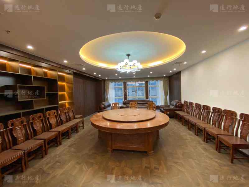 红谷滩 九江银行大厦整层1305平全新豪装带家具_6