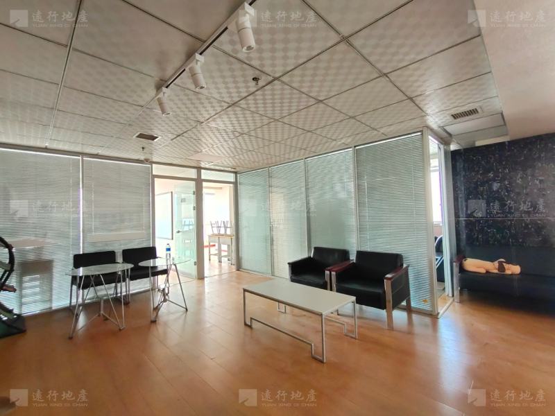 凤城五路地铁丨200平3个办公室带家具丨随时可看_5