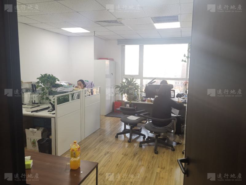 北苑 安全大厦 新出精装350平米办公室 带家具_7